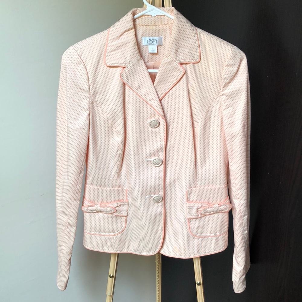 Anne Taylor Loft cream and peach blazer